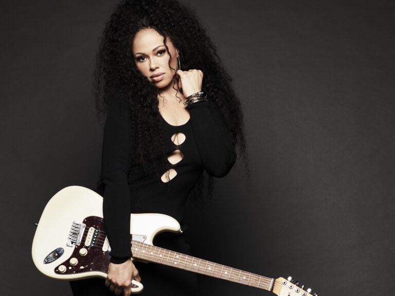 Elle Varner